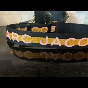 Marc Jacobs Logo Snapshot